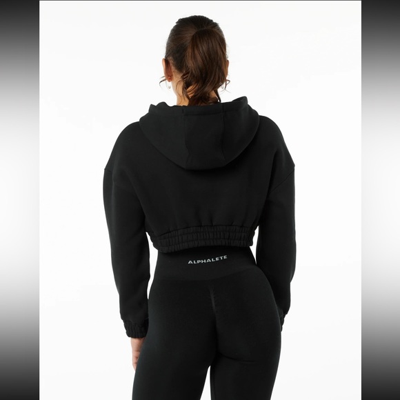 Alphalete Classic Capital Crop Hoodie - NWT (Black) - Picture 3 of 5